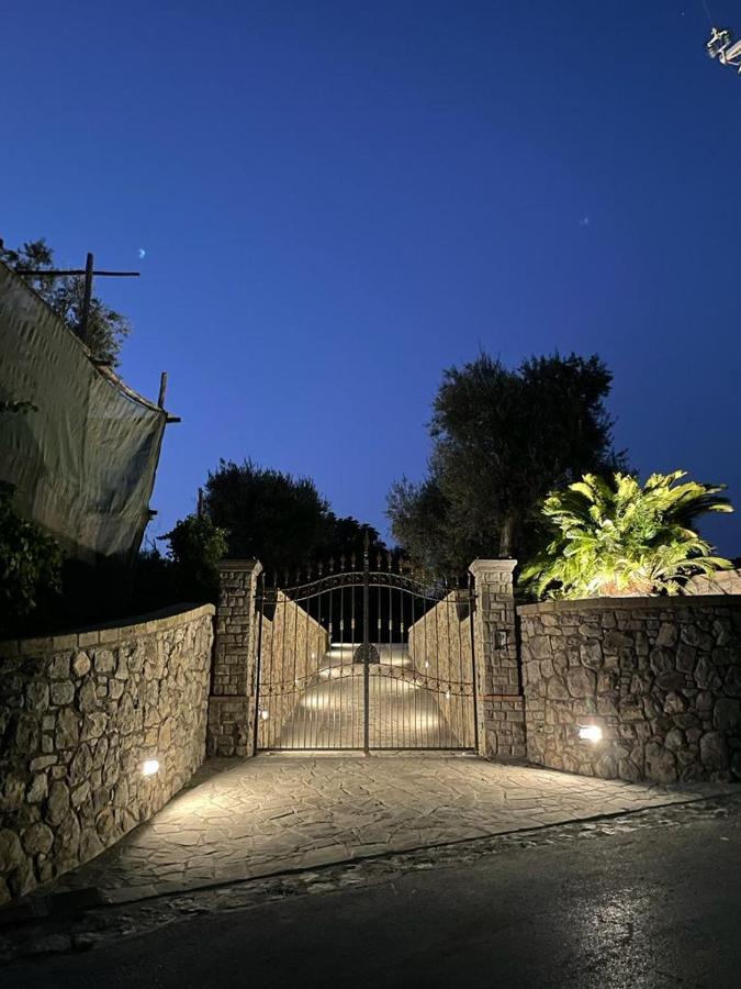 Liparulo Holiday House Massa Lubrense Buitenkant foto