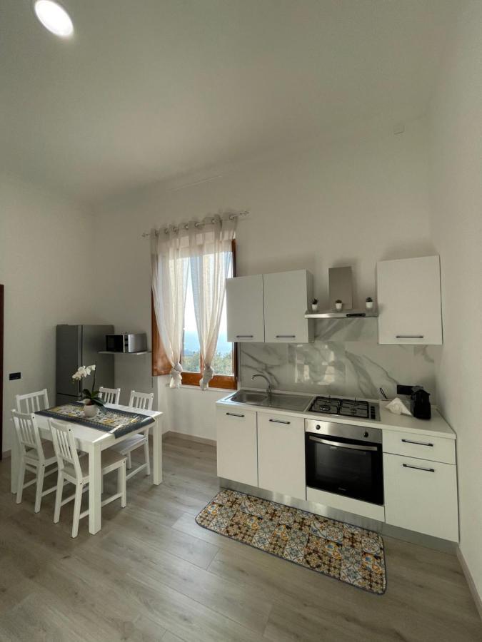 Liparulo Holiday House Massa Lubrense Buitenkant foto